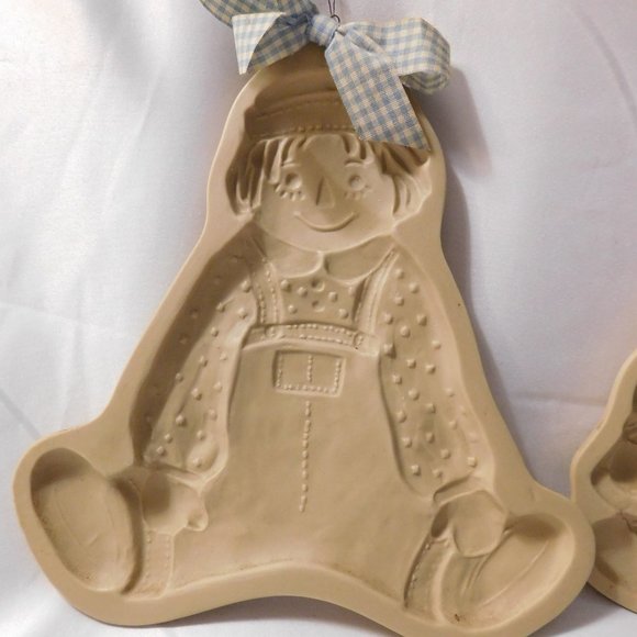 Vintage Raggedy Ann & Andy Brown Bag Cookie Art Hill Design Ceramic Molds 1980's - Picture 2 of 6